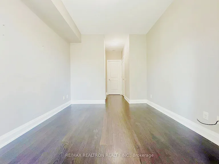 83 Redpath Ave #204 — Photo 21