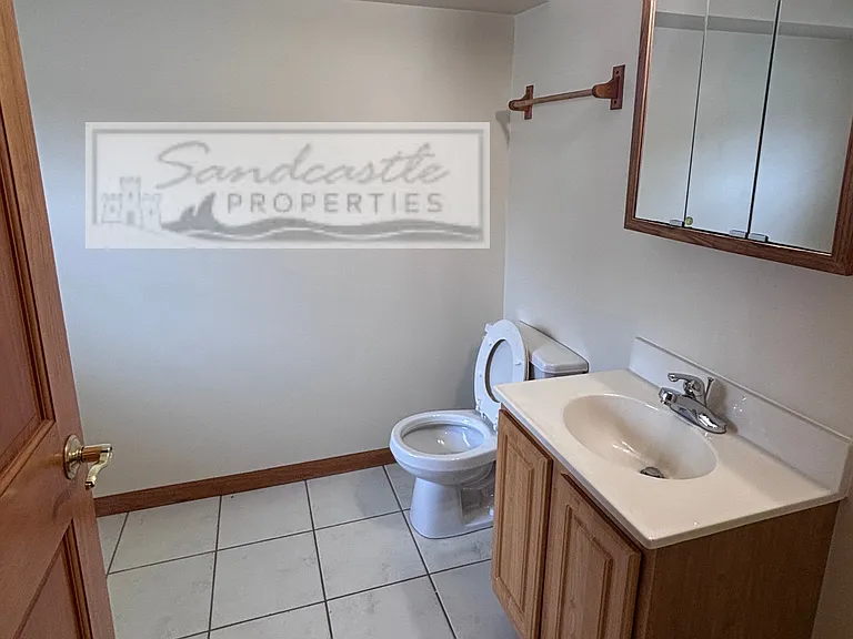 2190 Freedom St #2190 — Photo 6