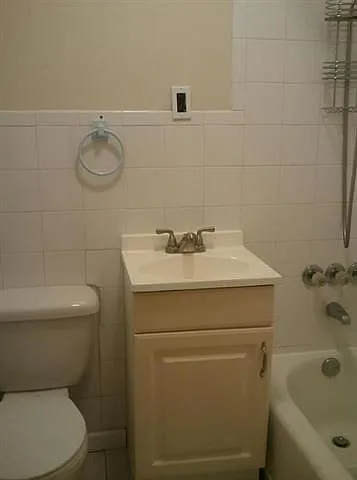 1 bed, 1.0 bath, 550 sqft, $2,050 — Photo 3