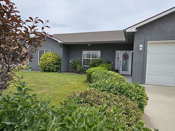 5th image of 408 Marianne Dr