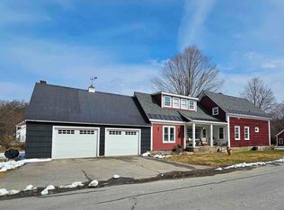 47 School St, Grafton, VT 05146