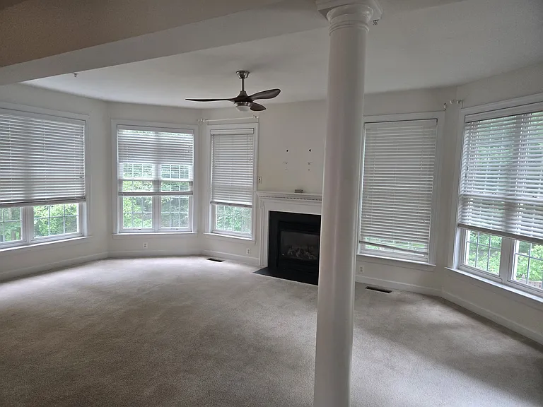 10225 Everley Ter — Photo 21