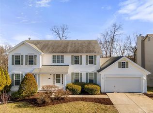 7321 Watsons Parish Dr, O'Fallon, MO
