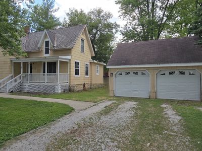 401 N 2nd Ave, Chenoa, IL, 61726