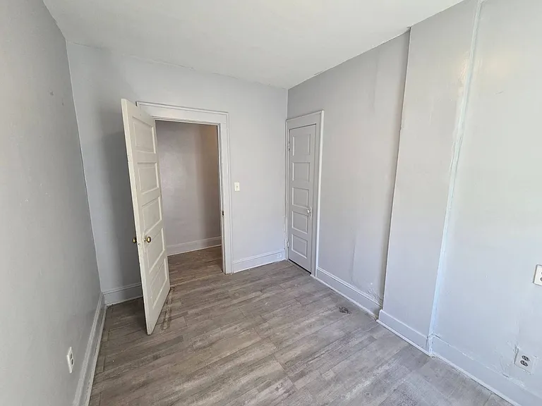 4008 Ardmore Ave — Photo 16