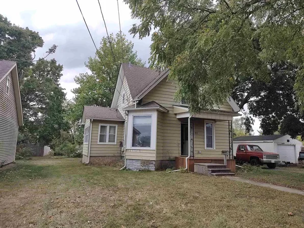 819 Prospect St, Belvidere, IL 61008