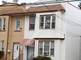 5857 Fresh Pond Rd, Flushing, NY 11378