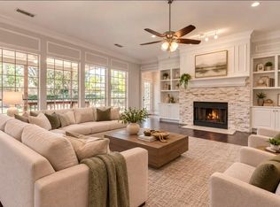 2606 S Strathford Ln, Kingwood, TX 77345