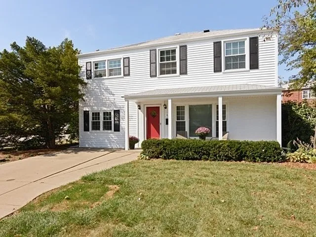 1002 E Mayfair Rd photo 1