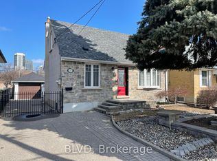 20 Athabaska Ave, Toronto, ON M2M2T7