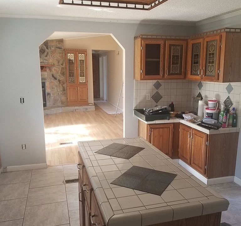 2nd image of 128 Collen St