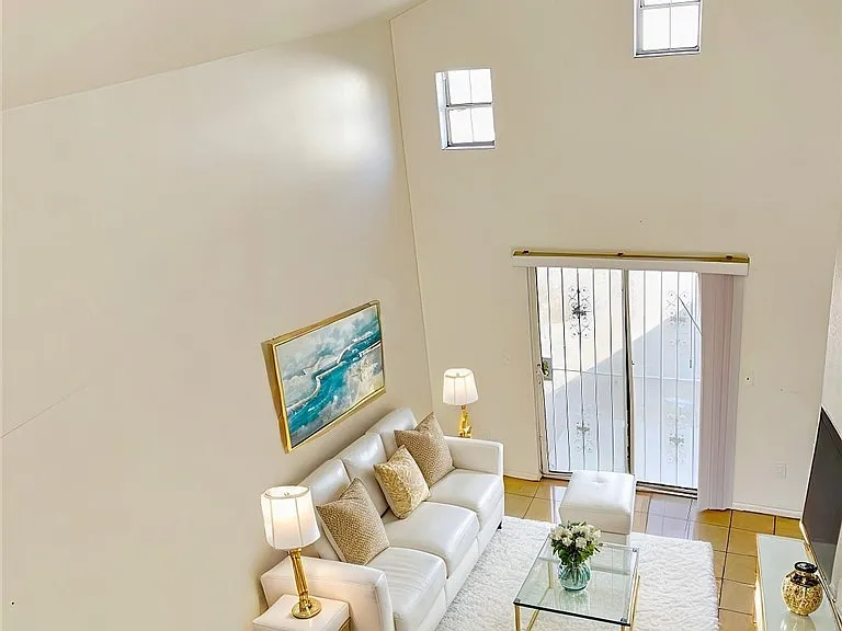 6168 Bluehill Ave #2 — Photo 2