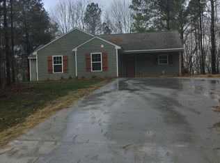 3132 Wallace Rd, Gainesville, GA 30507