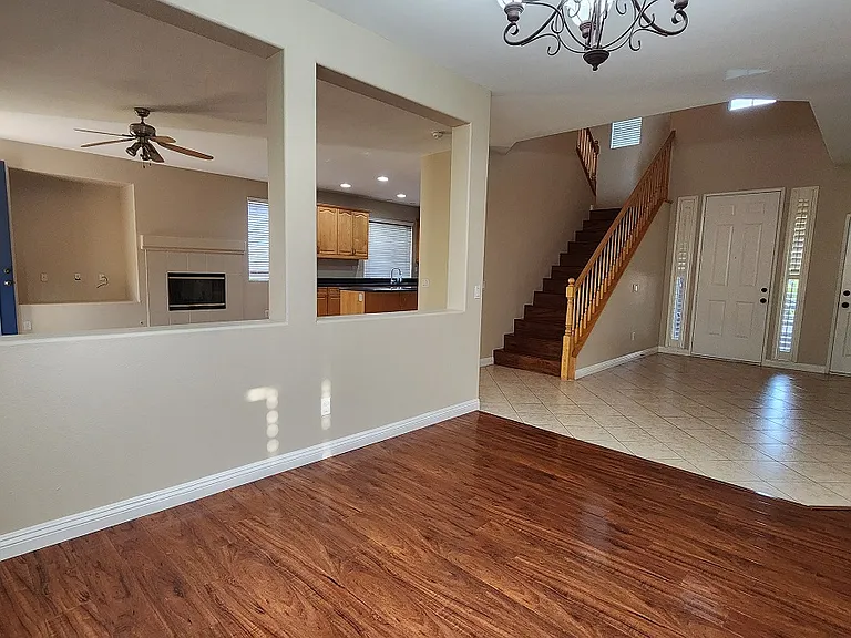 1167 Dalgety St — Photo 22