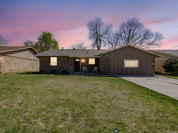 329 W Ferndale Ln, Grand Prairie, TX 75052