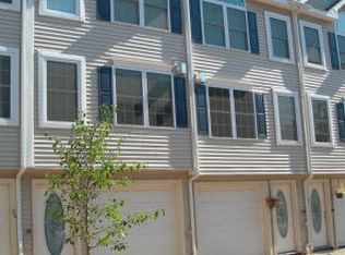47 Alder St APT 28, Waltham, MA 02453