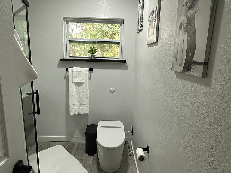 7026 Willoughby Ln — Photo 21