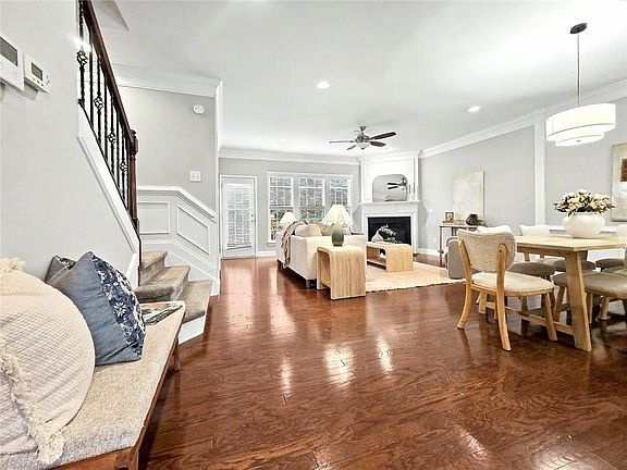 5th image of 5016 Ridgemont Walk SE
