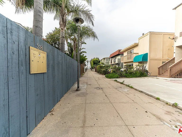 38 29th Ave #A — Photo 31