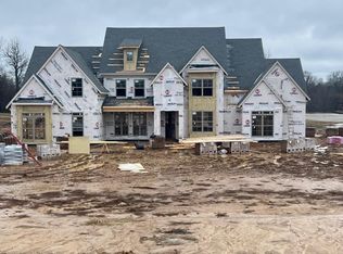 13923 Fairview Rd, Byhalia, MS 38611