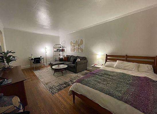 3rd image of 214 Sterling Pl APT 504