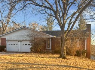 400 E Virginia Rd, Arenzville, IL 62611