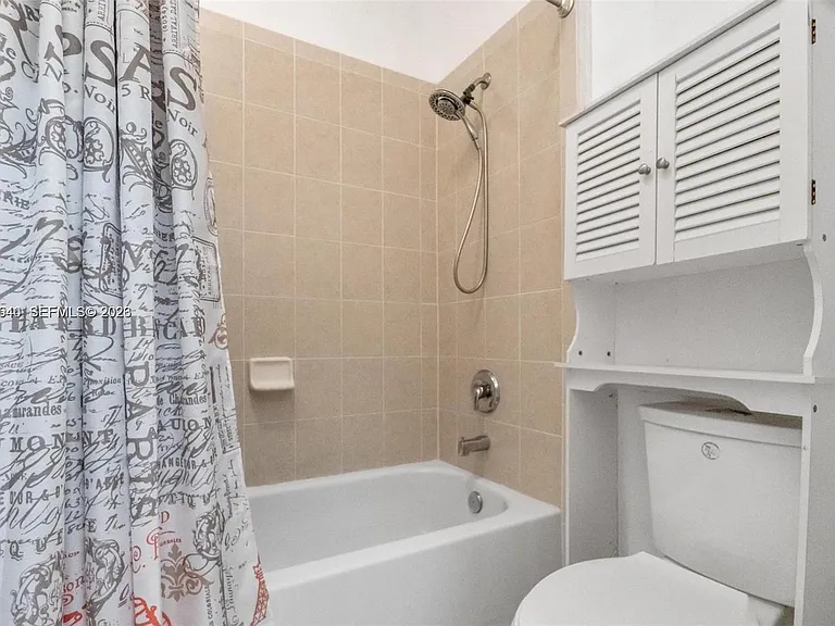 24301 SW 112th Ct — Photo 20