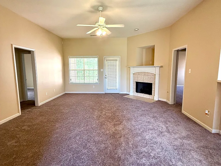 9192 Speerberry Ln — Photo 3