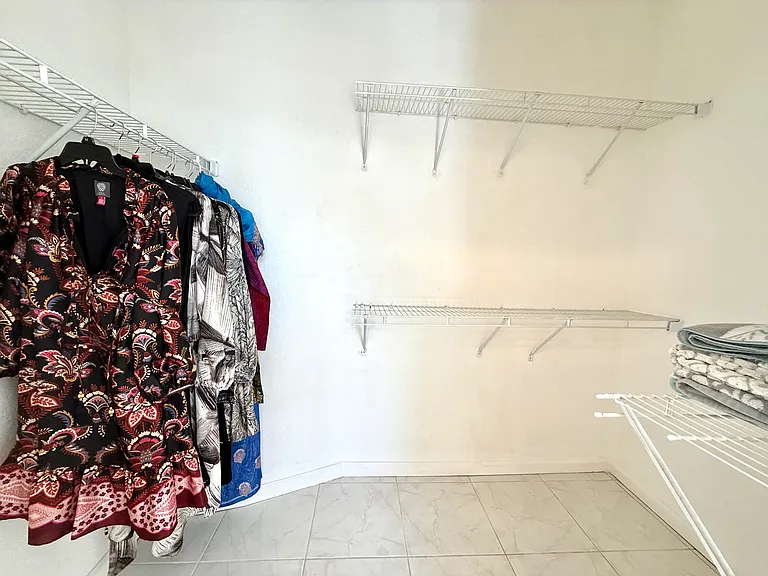 9392 Cascade Ct — Photo 30