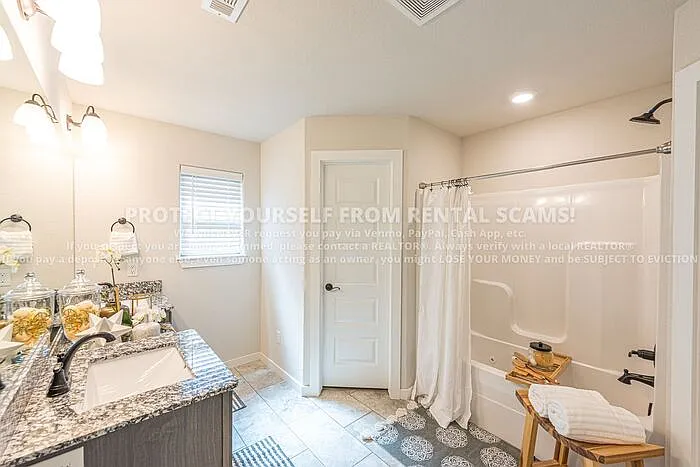 347 W Tyler Rd — Photo 11