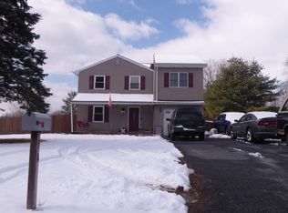 54 Pine Tree Dr, Columbia, PA 17512