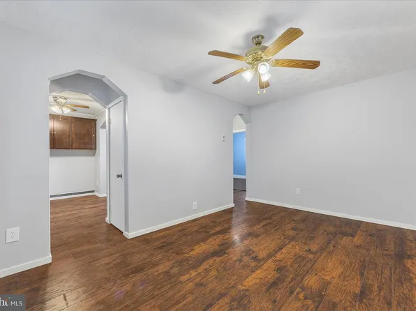 211 Georgia Ave NE, Glen Burnie, MD 21060