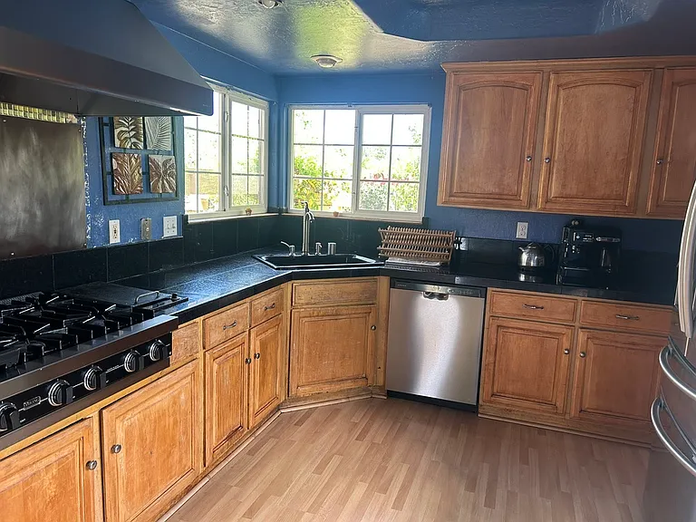 2868 Sombrero Cir — Photo 8