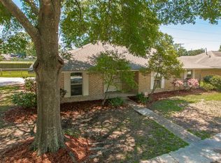 14516 Breton Blvd, Baton Rouge, LA 70816