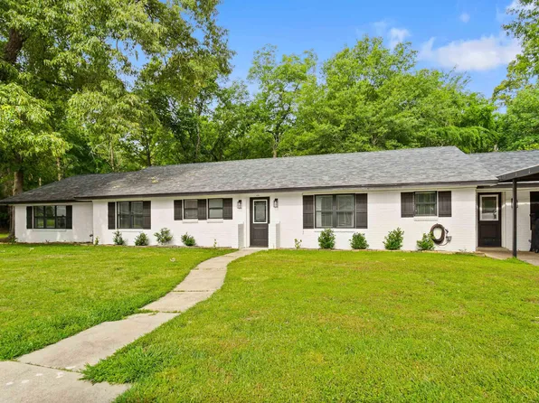 221 N Browning St, Carthage, TX 75633