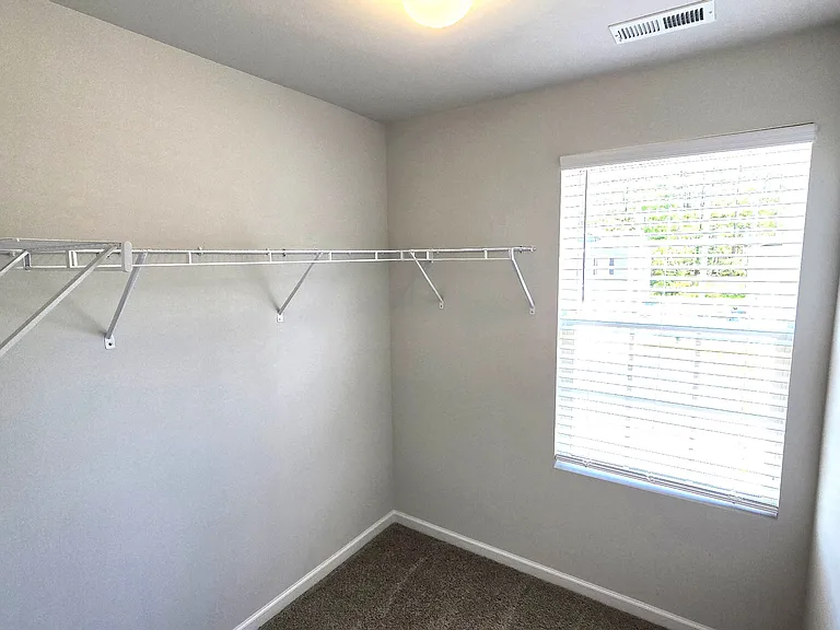 824 Conductor Ct — Photo 25