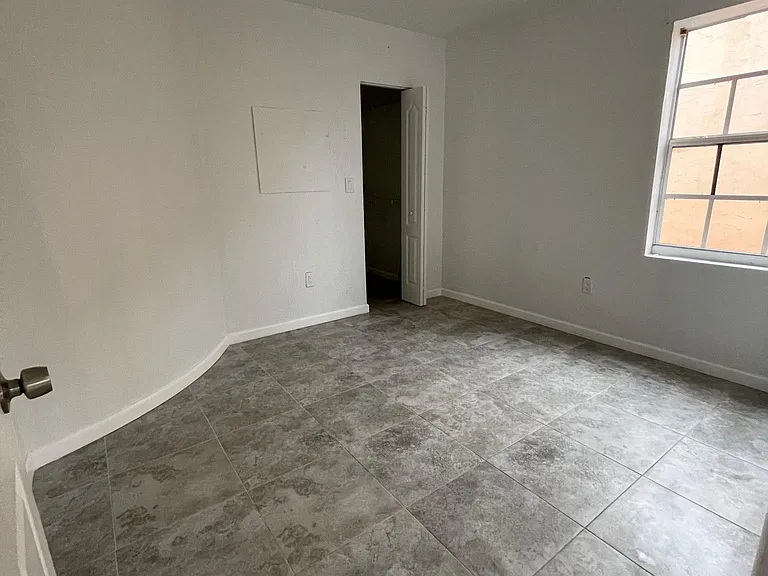 230 NW 64th St #3 — Photo 15