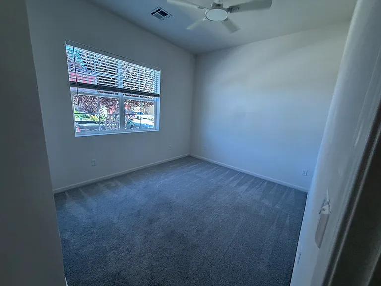 7693 Boulder Falls Dr — Photo 23