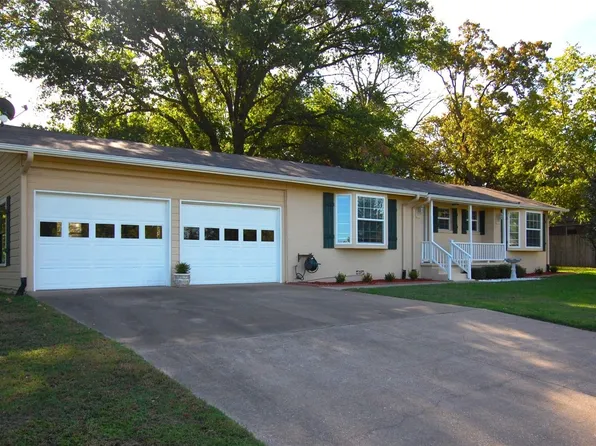 1768 Lazy U Dr, Canton, TX 75103