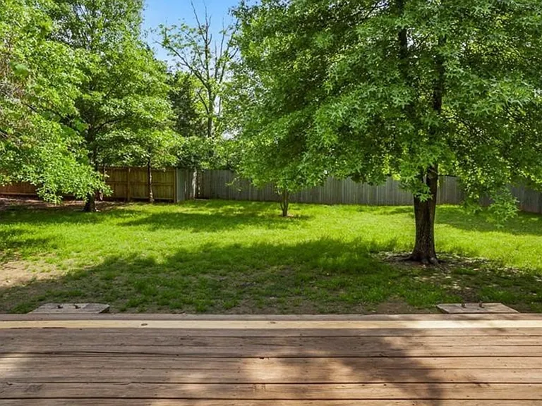 2705 W Meadowlark Dr — Photo 10