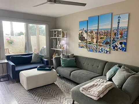 2 bed, 1.5 bath, 945 sqft, $3,200 — Photo 1