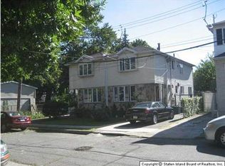 24 Tabb Pl, Staten Island, NY 10302