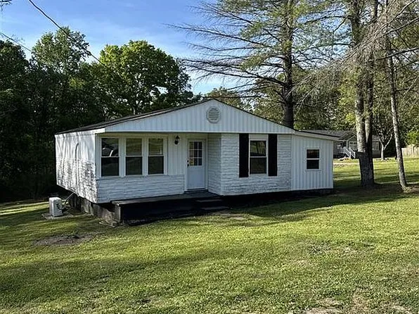 825 Jacobs Ave, Bridgeport, AL 35740