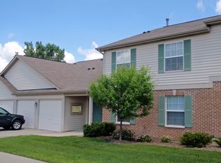 928 N Village Dr UNIT 1, Round Lake Beach, IL 60073