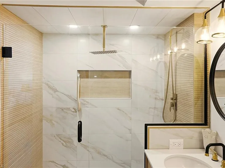 4551 Gulf Shore Blvd N #1500 — Photo 37