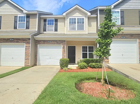 2530 Madeline Meadow Dr, Charlotte, NC 28217