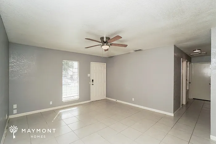 8619 Standing Rock St — Photo 4