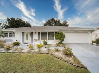 1713 Coco Palm Cir, Sun City Center, FL 33573