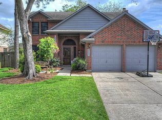 16011 Capistrano Falls Dr, Friendswood, TX 77546