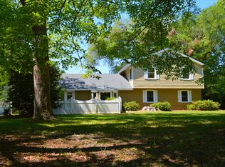 8199 Sidbury Rd, Wilmington, NC 28411